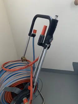 Gardena hose holder V2