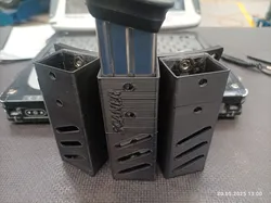 Holster for Ws Sf9 5.25 pistol magazines measuring 32x22