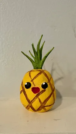 Pineapple Friend