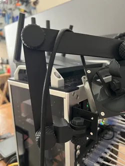 Rack mount base for mechanically  articulate arm