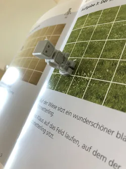 Robot „Klaus“ for analog programming