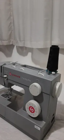 Singer Thread Cone holder