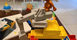 Excavator on Lego Duplo
