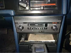 Grundig WKC 2040 carradio knob