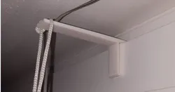 Simple window hook for eg. christmas decoration