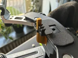 Badminton spread loader