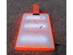 Lighted tracing table