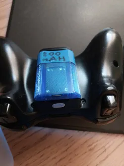 Xbox 360 Wireless Controller battery pack from disposable vape cells and tp4056