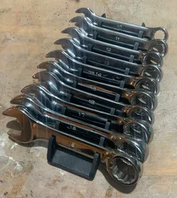 stubby spanner rack