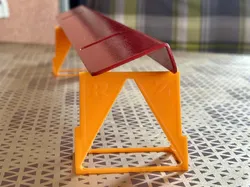 Stackable painting supports
