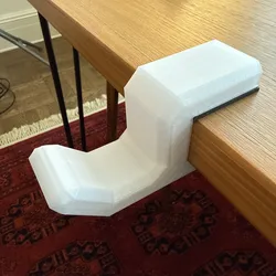 Just another clamping desk hook