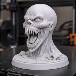 Screaming skull
