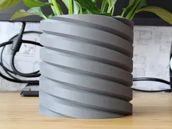 Screw Plant pot and Planter - Vase mode design