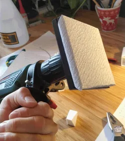 Don't have a sanding machine? Just use these sanding plates with your common drill.