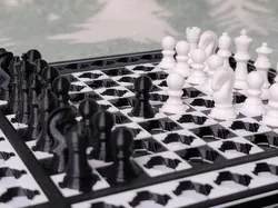 Traveling chess board