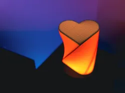 Creality Cloud | Pixeled Heart Lamp | ملفات الطابعة ثلاثية الأبعاد