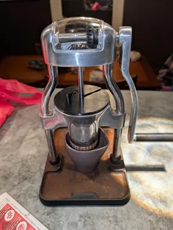 ROK espresso grinder - hopper cover