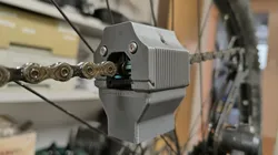 WD-40 Chain Cleaner Block with Dirt Collector (Remix)