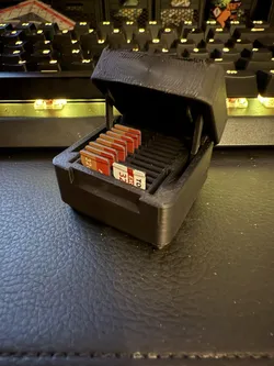 Hinged SD / microSD Card Box - Gridfinity compatible, latching, print-in-place Remix