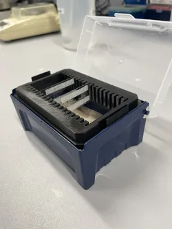 Pipette Box Inlets for Glass Slides