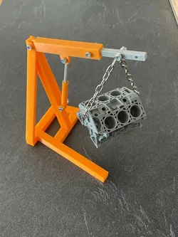 movable engine lift / beweglicher Motorkran