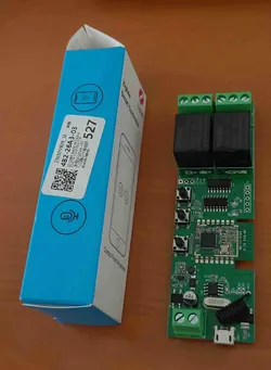 مجاني Electronics & RC (Remote Control) STL تنزيل - صندوق لوحدة التحكم الذكية zigbee (تويا، 2واي) الإصدار 0.2 - walley