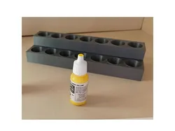 Support de pots de peinture maquette