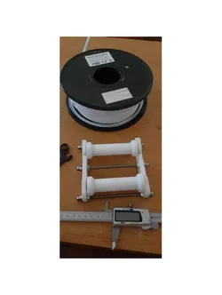 Filament roll stand