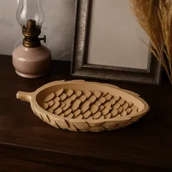 Pinecone Leaf Tray