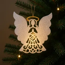 Angel decoration on the Christmas tree