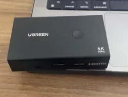 Ugreen HDMI 2in1 out kvm switch mount