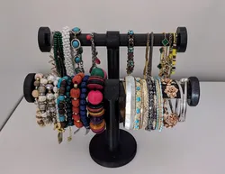 Bracelet holder (small printer friendly)