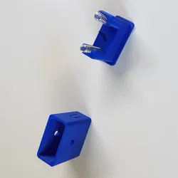 Filament cutter (requires no screws for assembly)