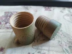 Geocache container (hanging)