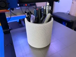 Tactile Spiral Vase Pen Cup