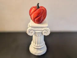 Apple of Discord – Apple + Pedestal