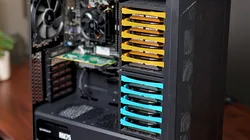 5-Bay 3.5" Hard DriveCage for 120mm Fan Mount