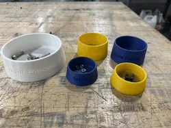 Screw cup