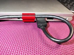 USB Cable Lock / Blocco Cavo USB