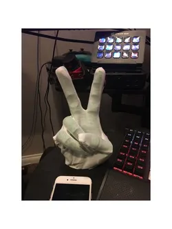 Poseable Mannequin Hand (1 5/8" hole for PVC)
