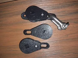 Strong Pulley with modified eyelet (for shackle)