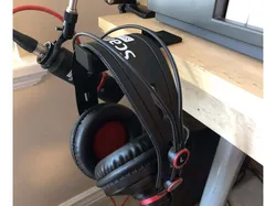 3/4" Desk Headphone Holder