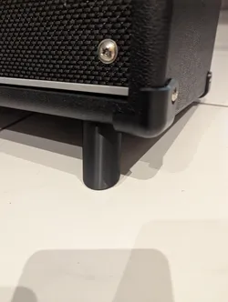 Boss Katana Gen 3 - 15 degree tilt feet