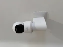 EUFY E30 POWER OUTLET MOUNT WALL
