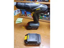 Jula MEEC Multiseries 18V battery adapter for older MEEC drills with larger attachment part
