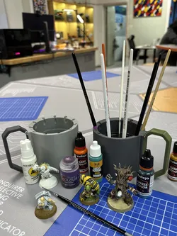 Brush Cup