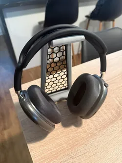 Headset stand