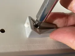 PAX Pal: Shelf Support Screw