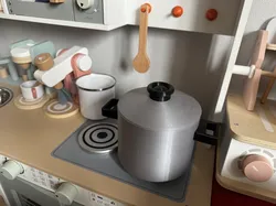 Pots and pan with lid