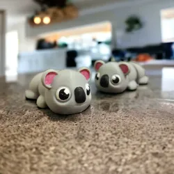 Other STL indir - Mini Flexi Articulating Laying Down Koala - 3DJPDESIGNS